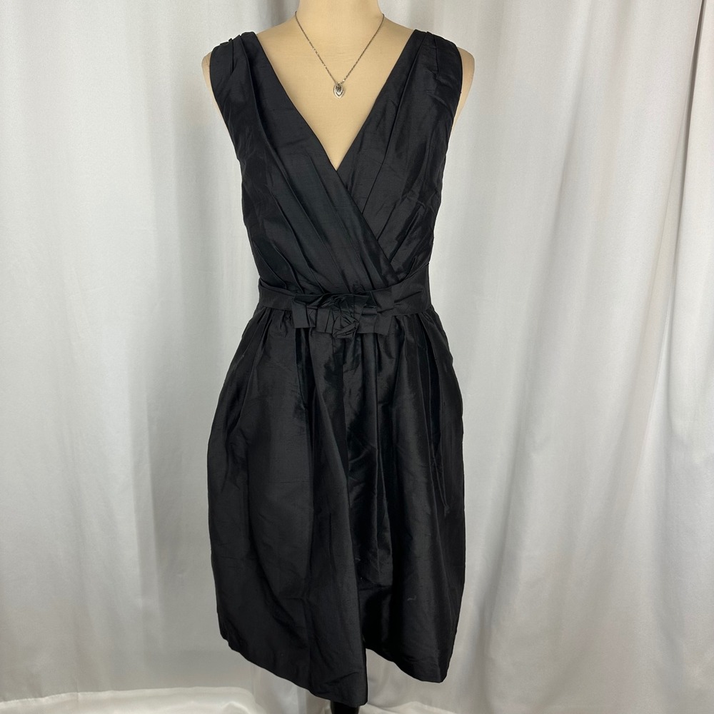 White House Black Market 100% Silk Black Cocktail Dress Sleeveless Bow